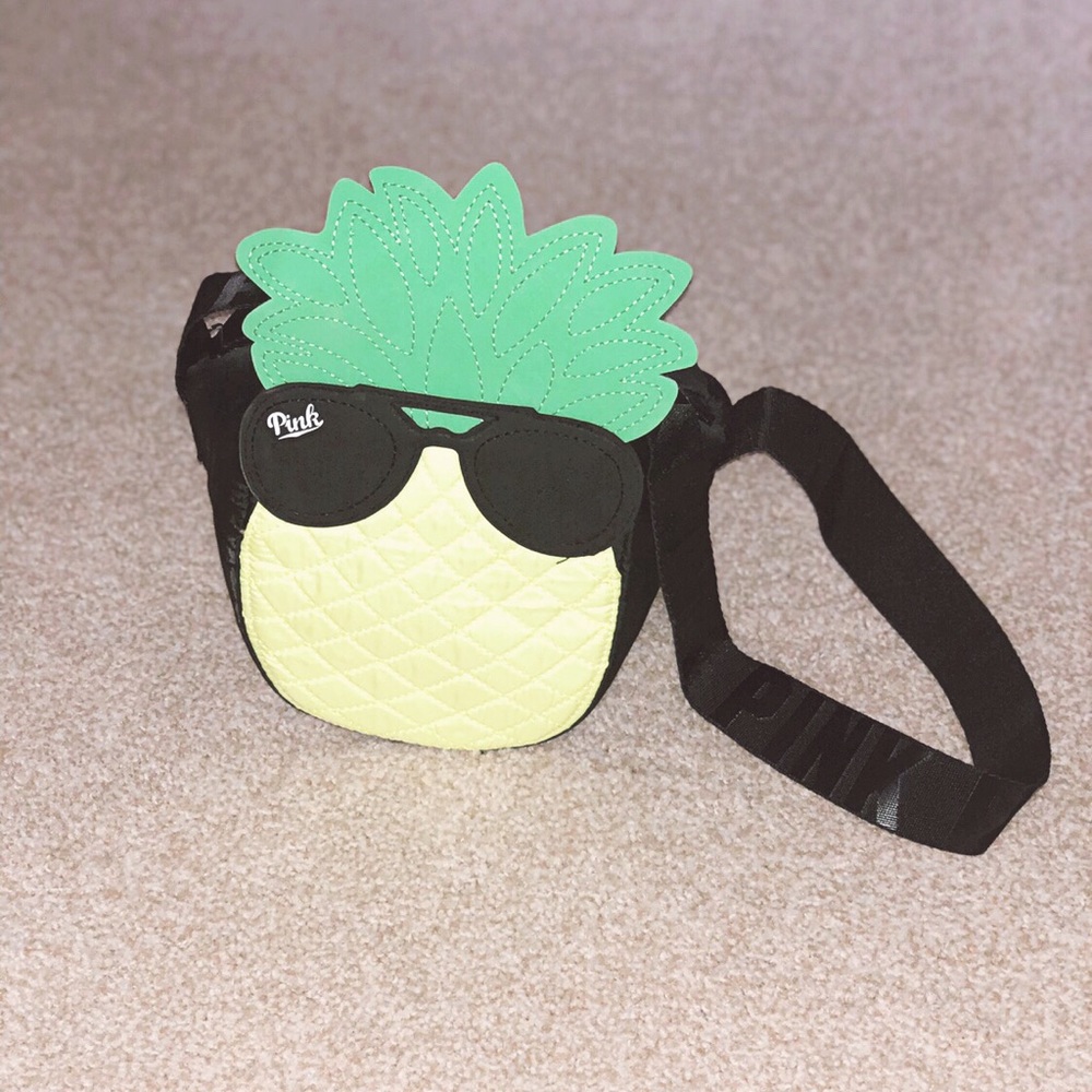 Victoria’s Secret PINK Pineapple Cooler 🍍